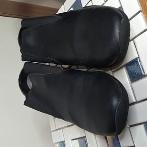 Style plus Color guard band shoes size 8